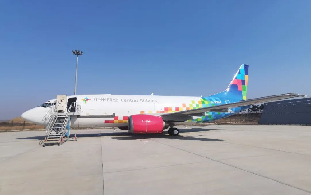 In2020,STAECORZ Successfully Completed the Paintting Work of Three B737CL Type Cargo Aircrafts.
